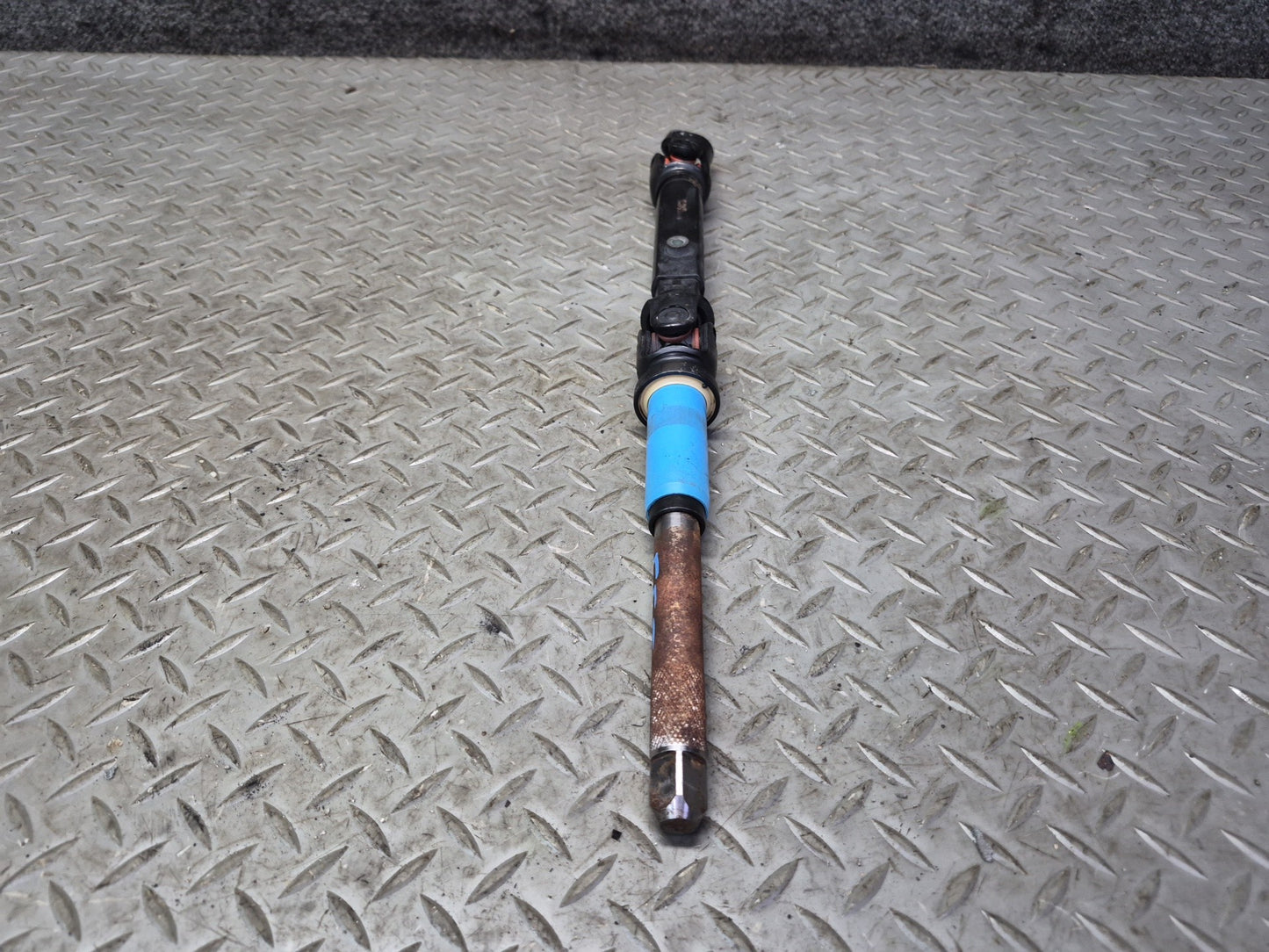 02-05 Ford Thunderbird Steering Column U Joint Linkage Shaft 3W43-3C662-CD OEM