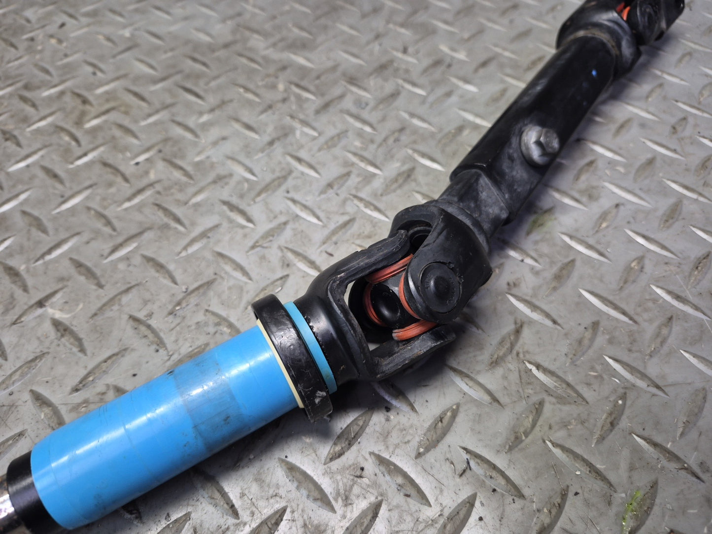 02-05 Ford Thunderbird Steering Column U Joint Linkage Shaft 3W43-3C662-CD OEM