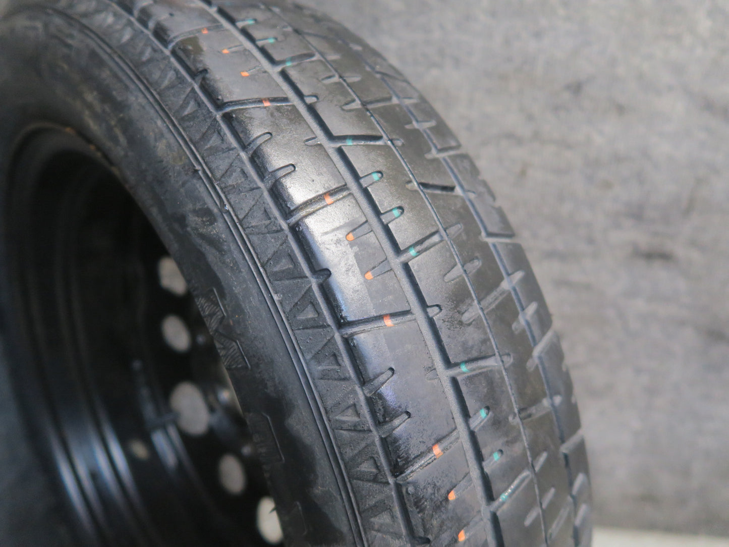 02-05 Ford Thunderbird R16" Spare Tire Wheel 16x4T 145/80 OEM