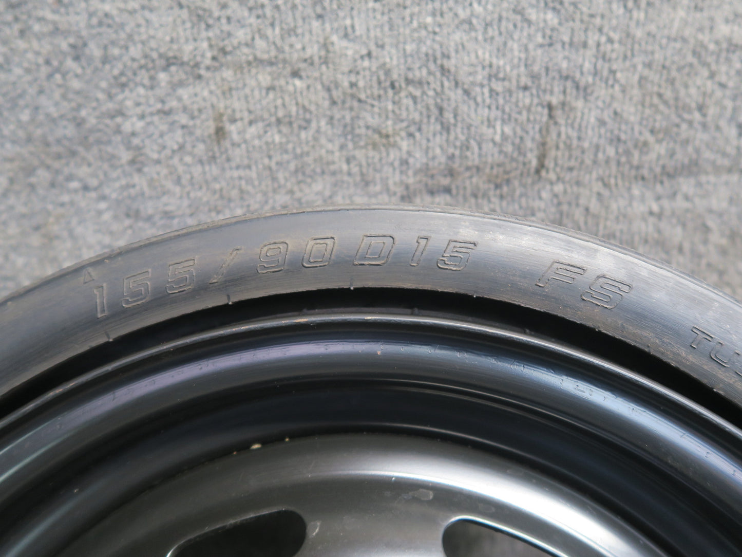 84-89 Nissan Z31 300ZX Spare R15" Tire Wheel 15x5J 155/90 40300-05P20 OEM