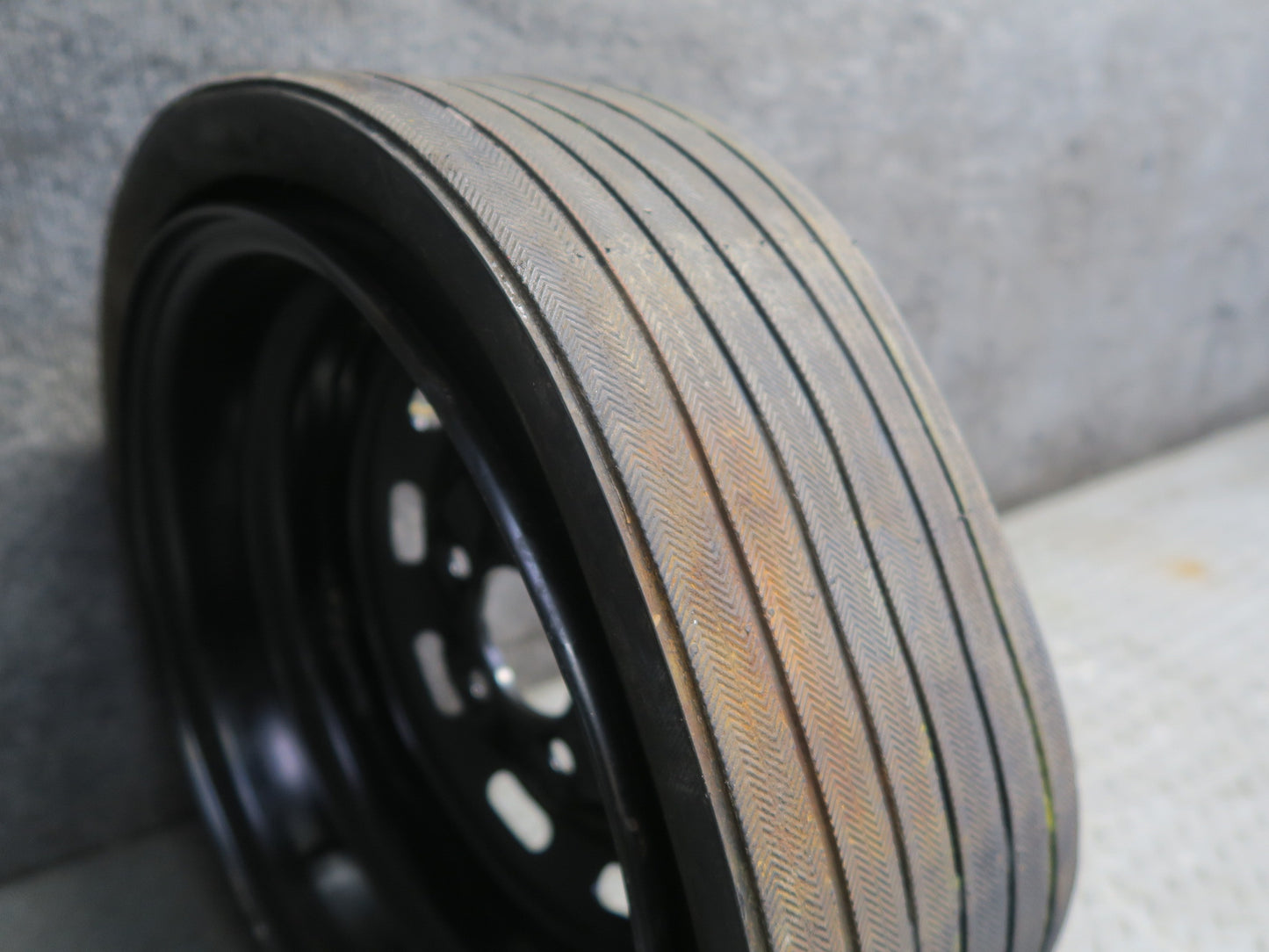 84-89 Nissan Z31 300ZX Spare R15" Tire Wheel 15x5J 155/90 40300-05P20 OEM