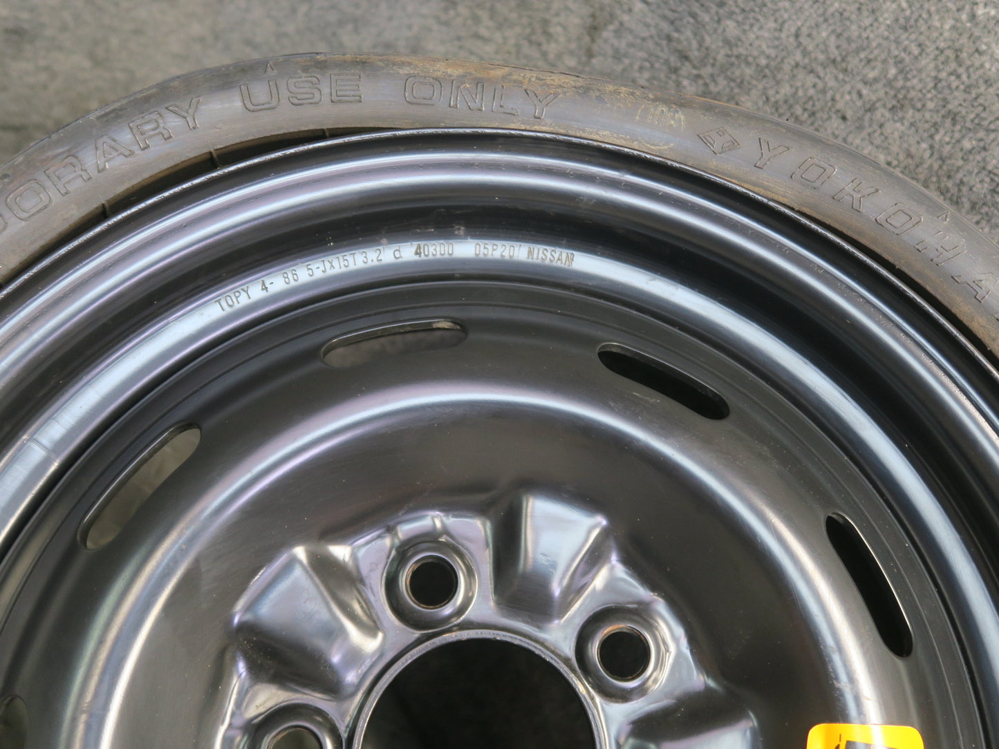 84-89 Nissan Z31 300ZX Spare R15" Tire Wheel 15x5J 155/90 40300-05P20 OEM