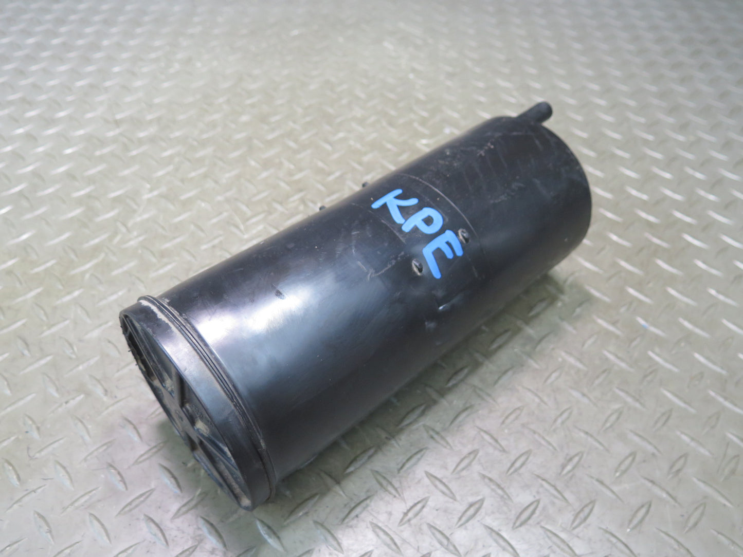 1984-1991 Porsche 928 S Fuel Evap Vapor Charcoal Canister 92820101405