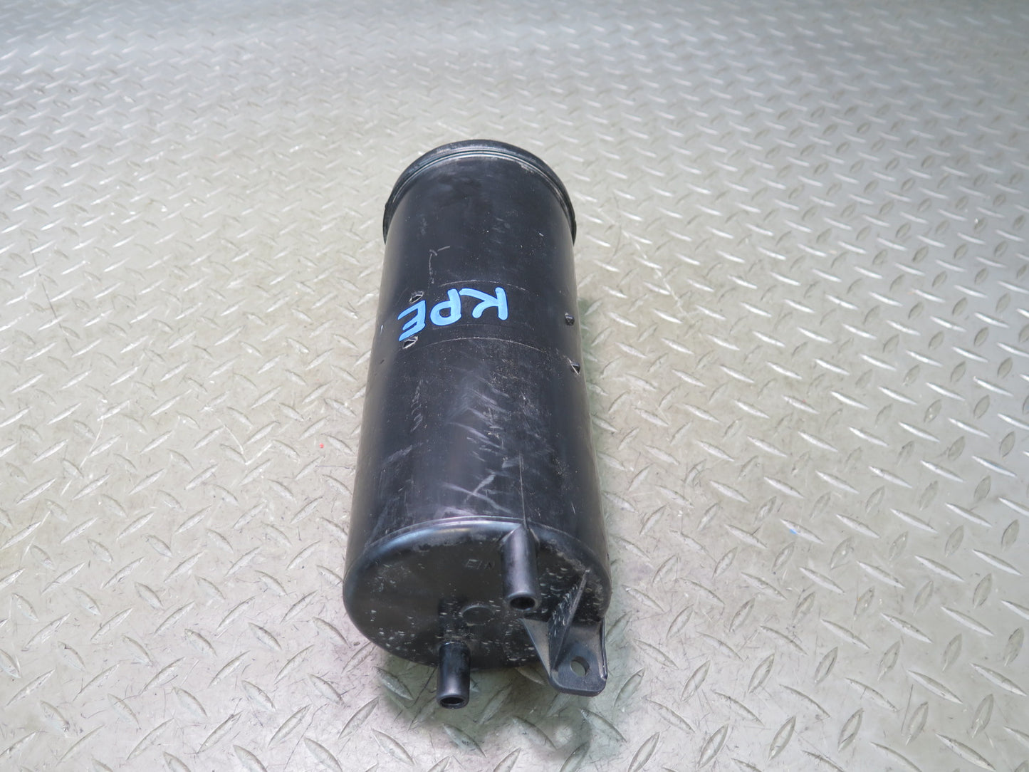 1984-1991 Porsche 928 S Fuel Evap Vapor Charcoal Canister 92820101405