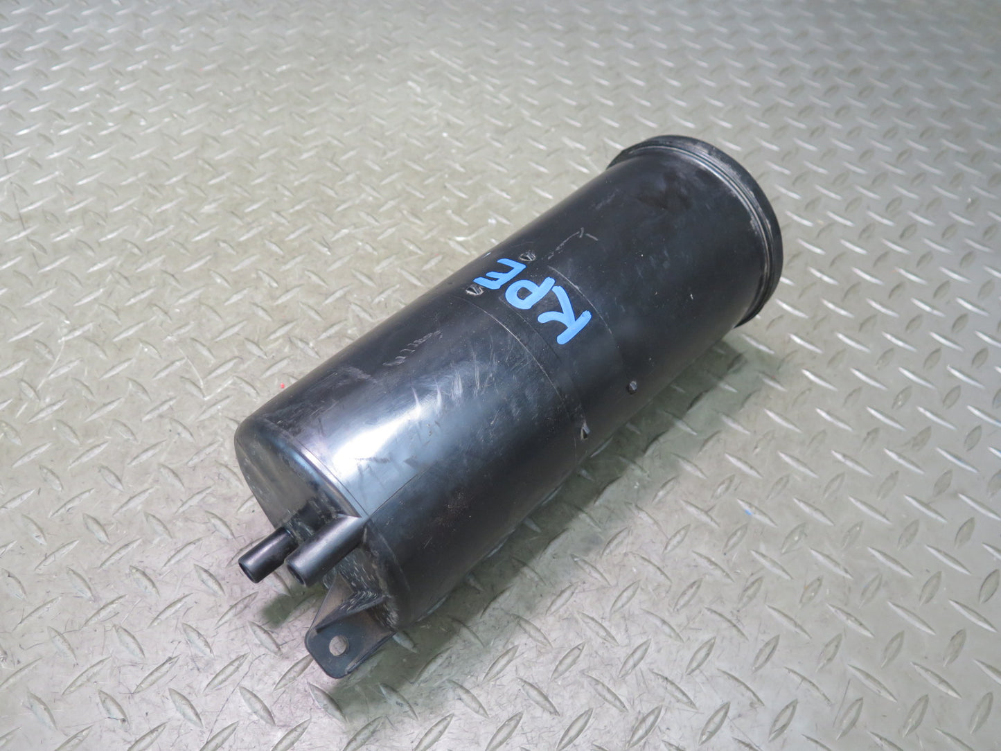 1984-1991 Porsche 928 S Fuel Evap Vapor Charcoal Canister 92820101405