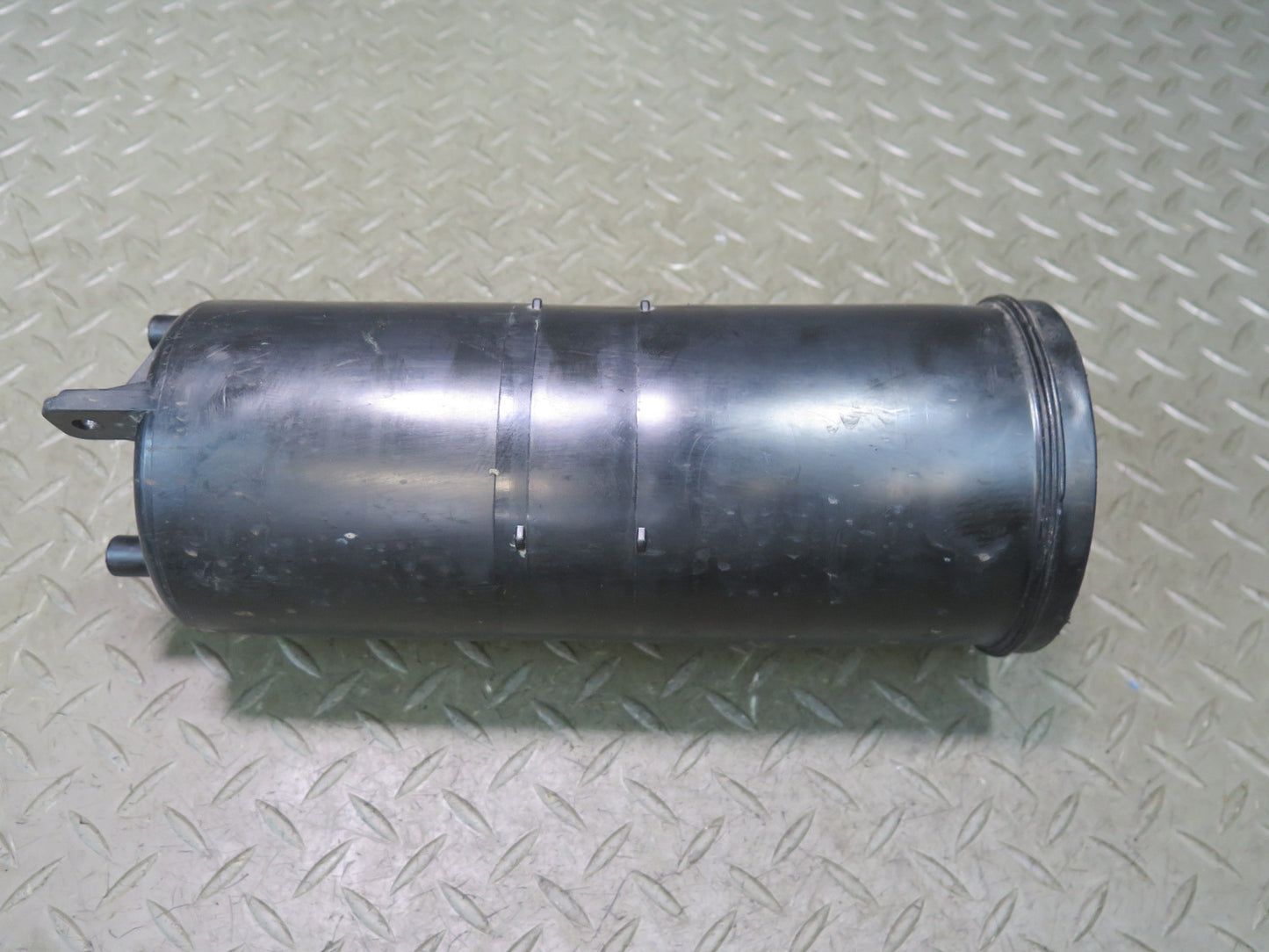 1984-1991 Porsche 928 S Fuel Evap Vapor Charcoal Canister 92820101405