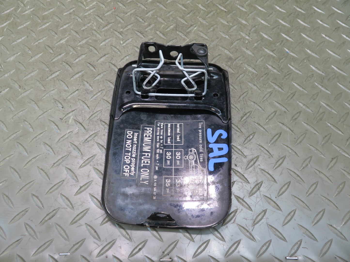 94-02 Mercedes R129 Sl-class Fuel Filler Door Lid Cover Black OEM