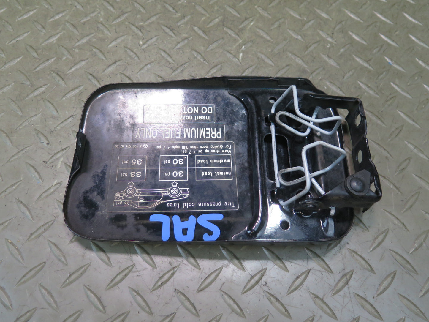 94-02 Mercedes R129 Sl-class Fuel Filler Door Lid Cover Black OEM