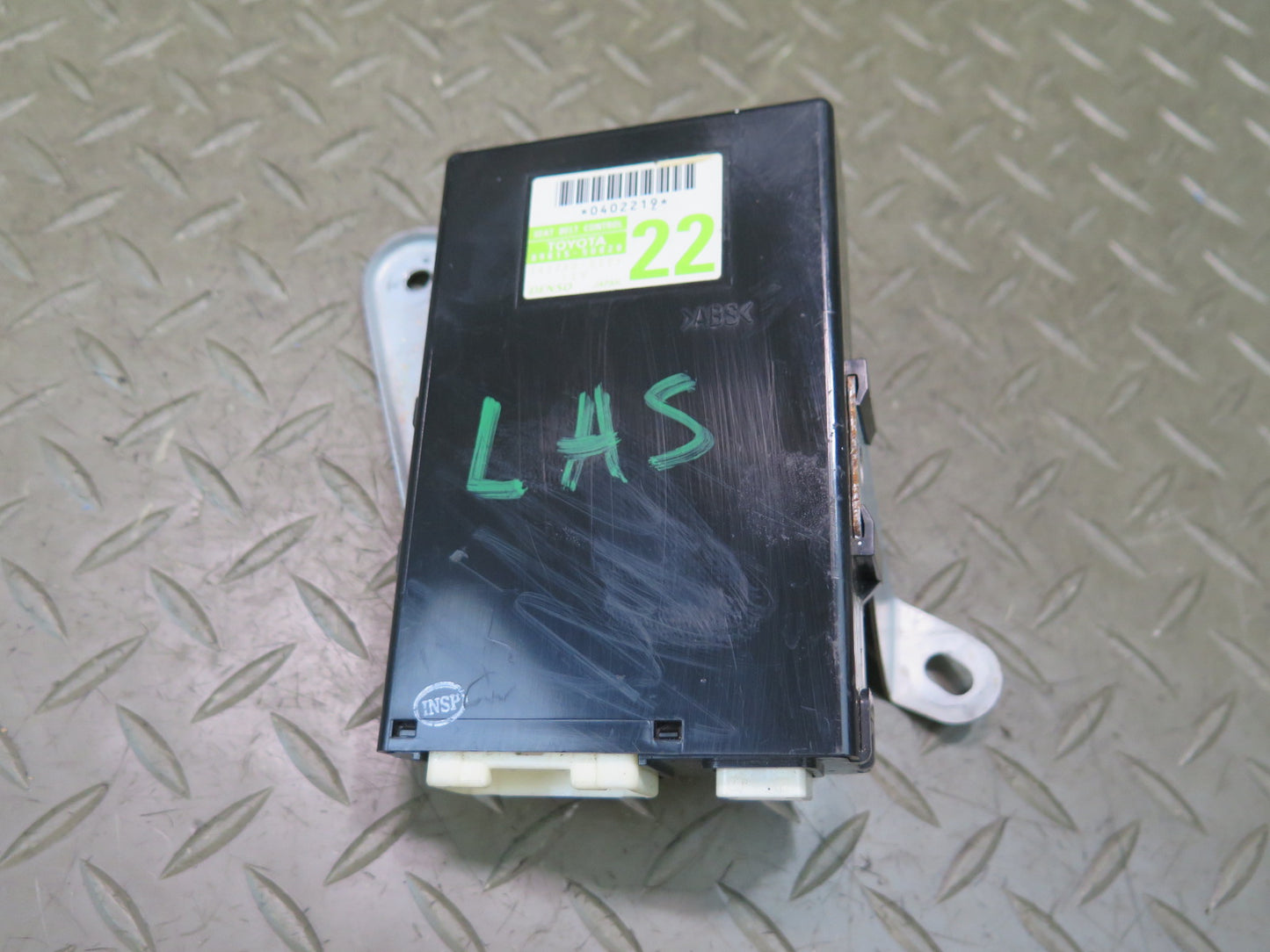 07-12 Lexus LS600h LS460 Seat Belt Seatbelt Control Module 89815-50020 OEM