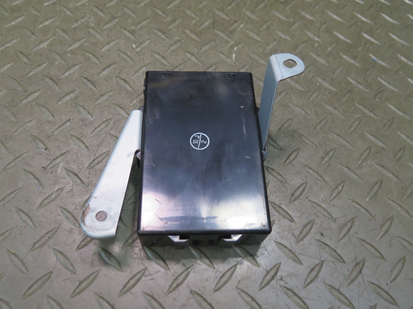 07-12 Lexus LS600h LS460 Seat Belt Seatbelt Control Module 89815-50020 OEM