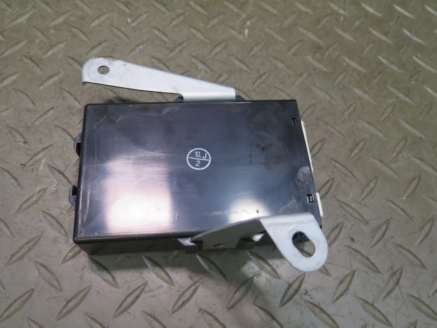 07-12 Lexus LS600h LS460 Seat Belt Seatbelt Control Module 89815-50020 OEM