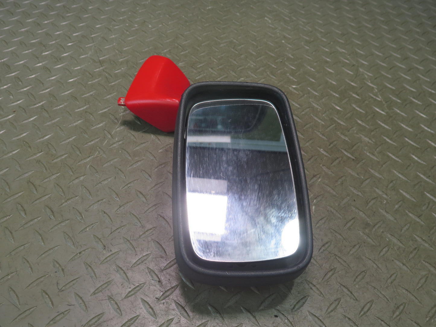 1984-1989 Porsche 928 Right Door Exterior Side View Power Mirror Guards RED