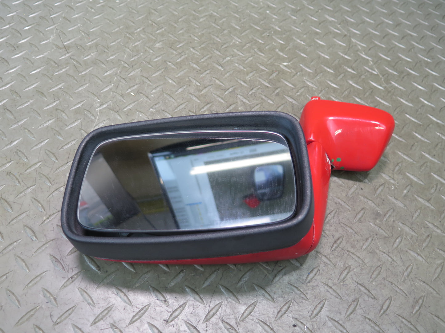 1984-1989 Porsche 928 Right Door Exterior Side View Power Mirror Guards RED