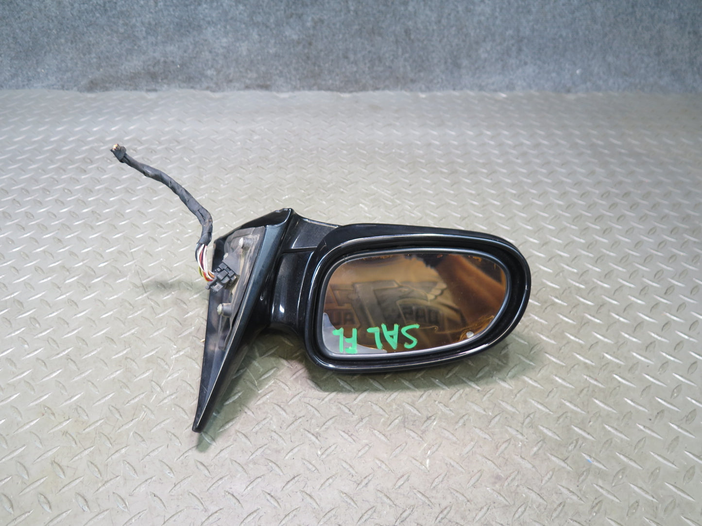 99-02 Mercedes R129 SL Left Door Exterior Side View Mirror Glass Discoloration