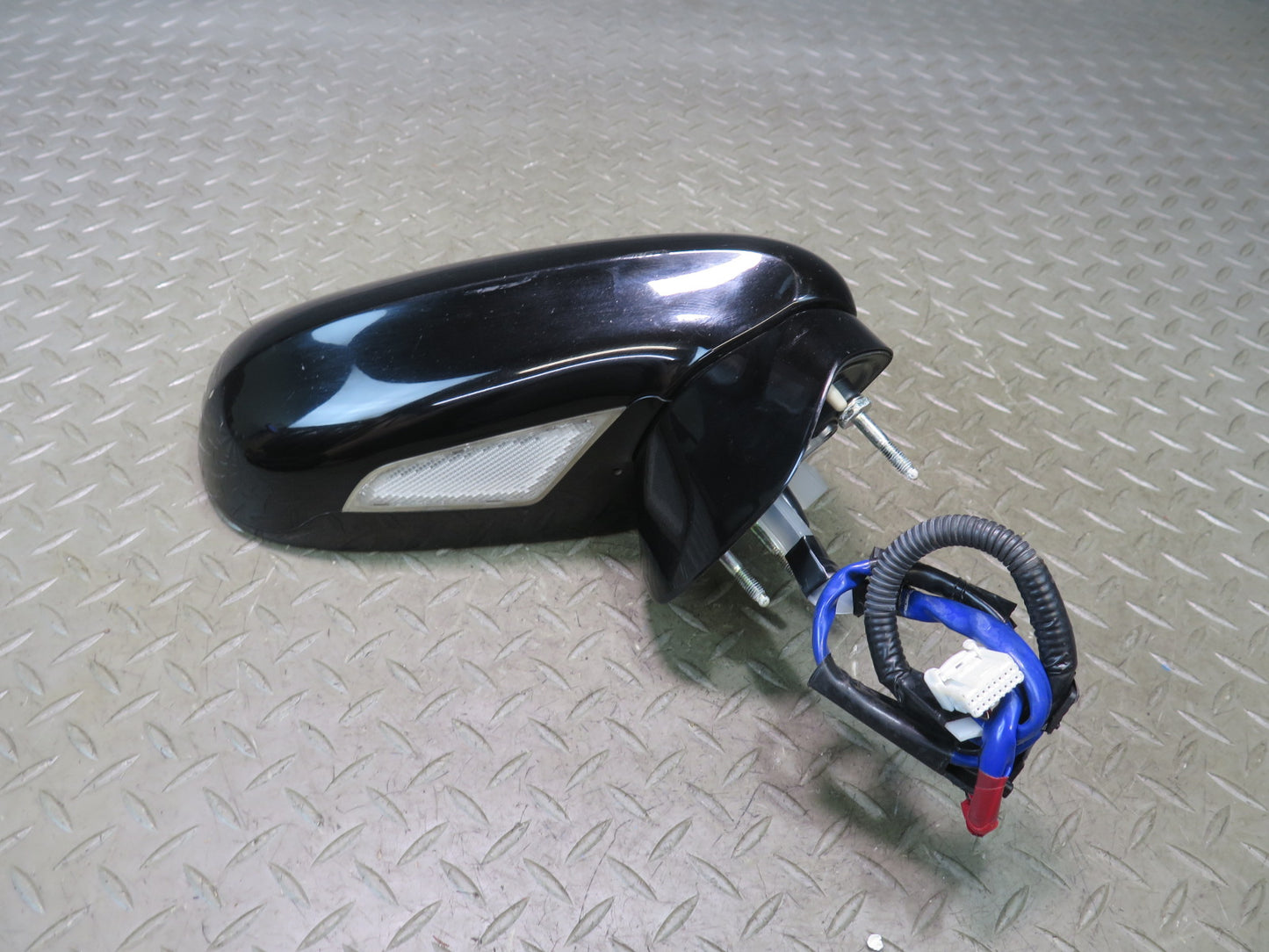 07-09 Lexus UVF46L LS600h LS460 Right Exterior Auto Dim Side View Mirror OEM