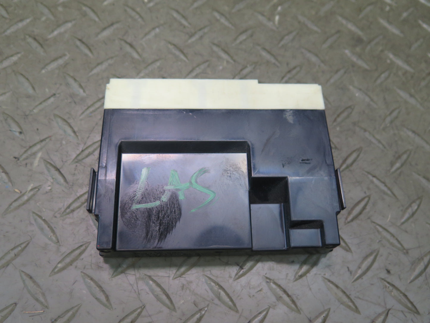 07-09 Lexus UVF46L LS600h LS460 Multiplex Network Control Module 89219-50051 OEM