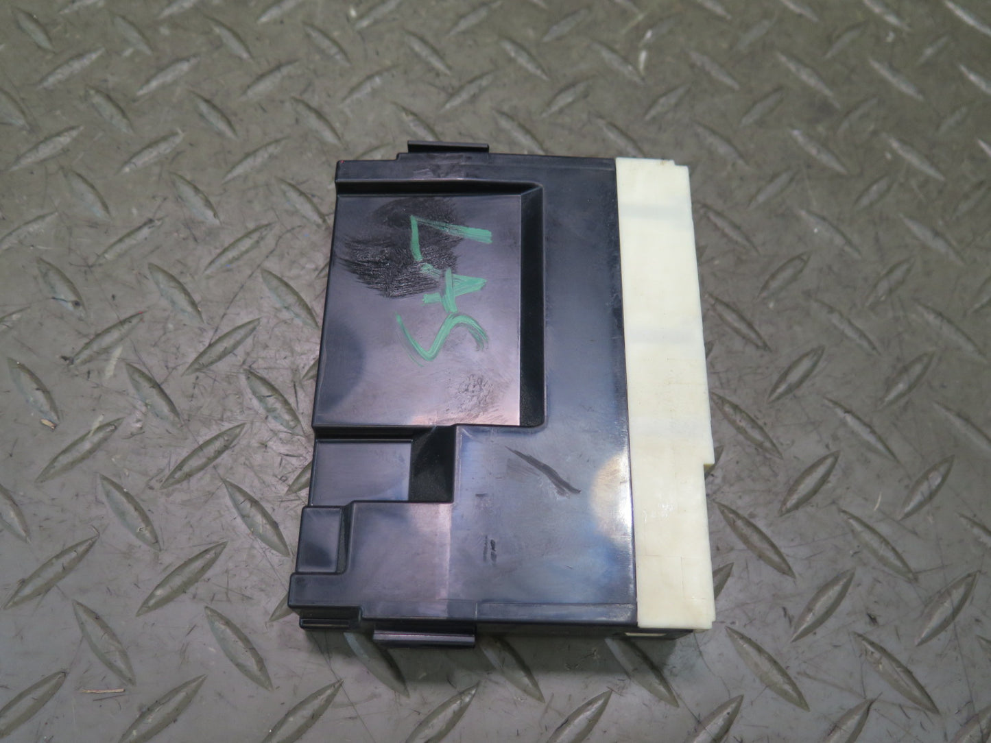 07-09 Lexus UVF46L LS600h LS460 Multiplex Network Control Module 89219-50051 OEM