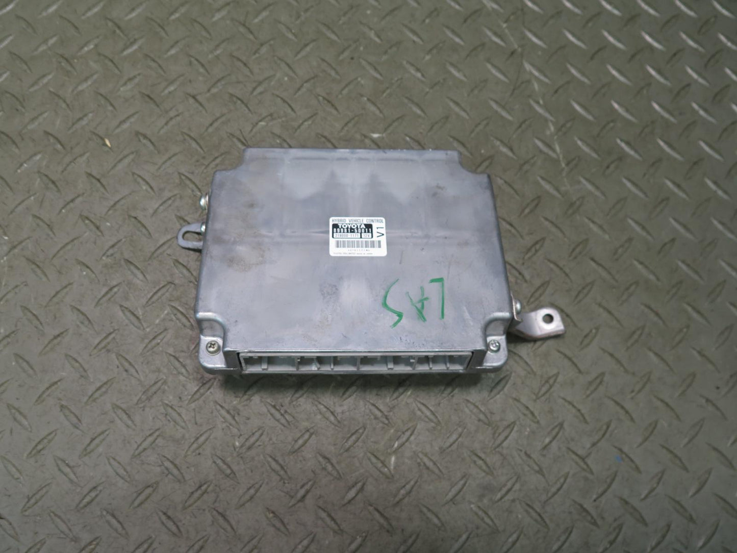 2008 Lexus UVF46L LS600h Hybrid Engine ECU ECM Computer Control Module OEM