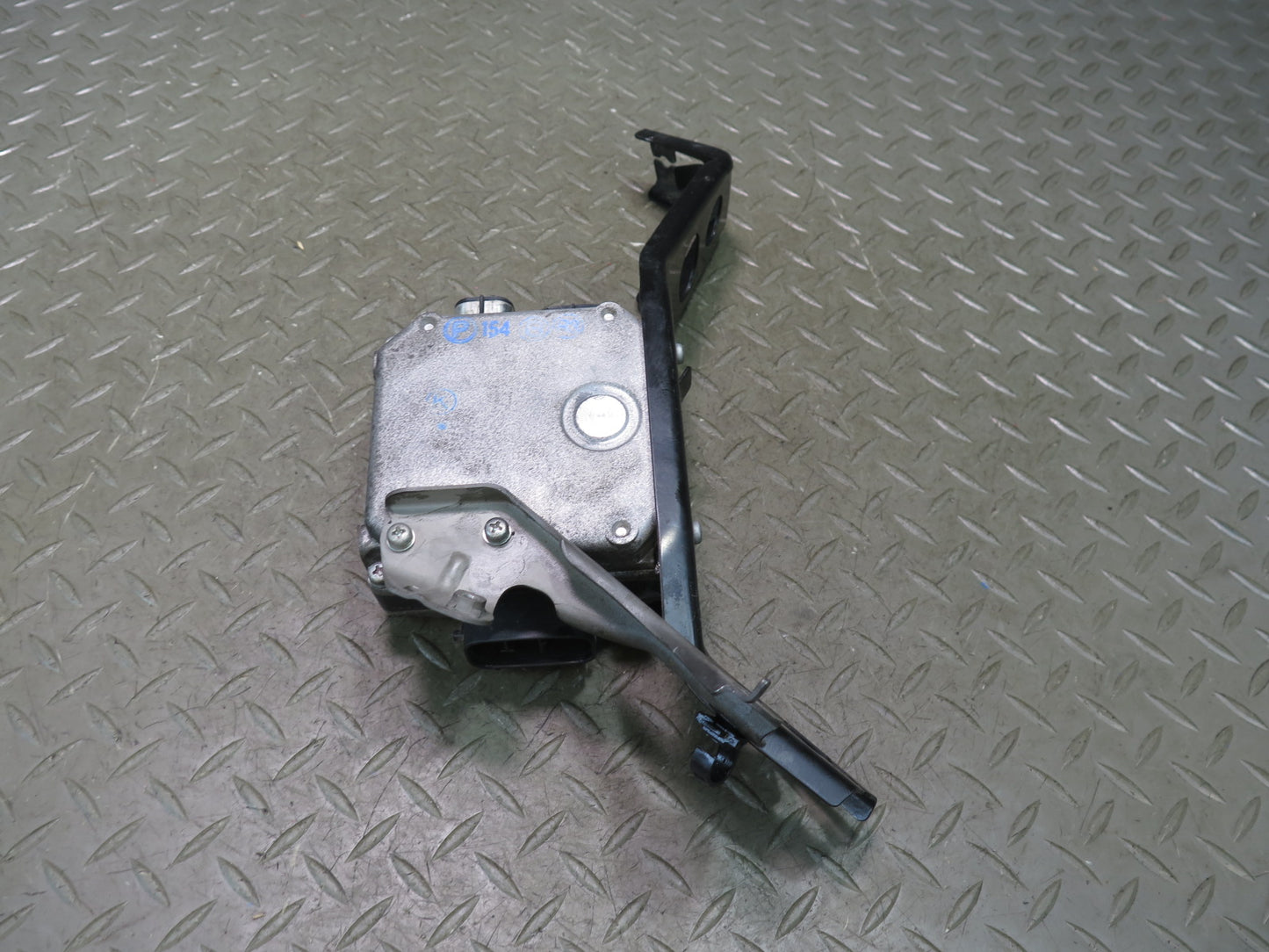 08-09 Lexus UVF46L LS600h Power Steering EPS Control  Module 89650-50160 OEM