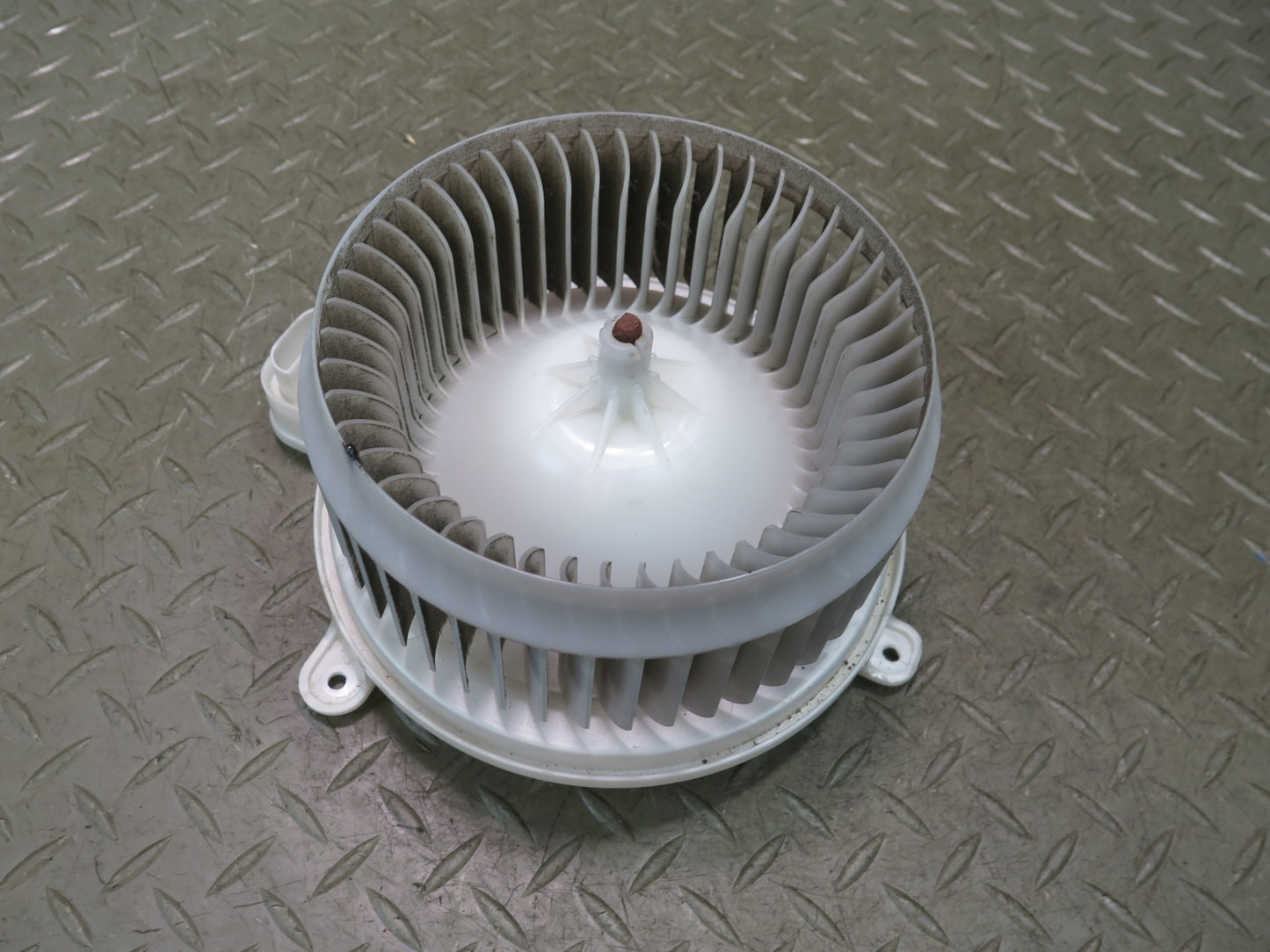 07-11 Lexus UVF46L LS600h LS460 A/C Heater Blower  Motor Fan 87103-50100 OEM