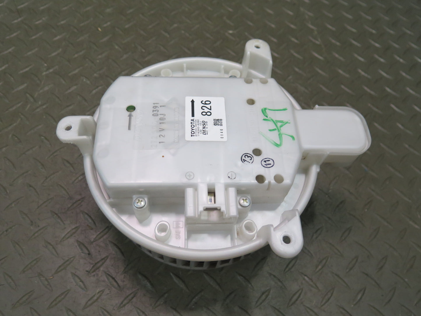 07-11 Lexus UVF46L LS600h LS460 A/C Heater Blower  Motor Fan 87103-50100 OEM