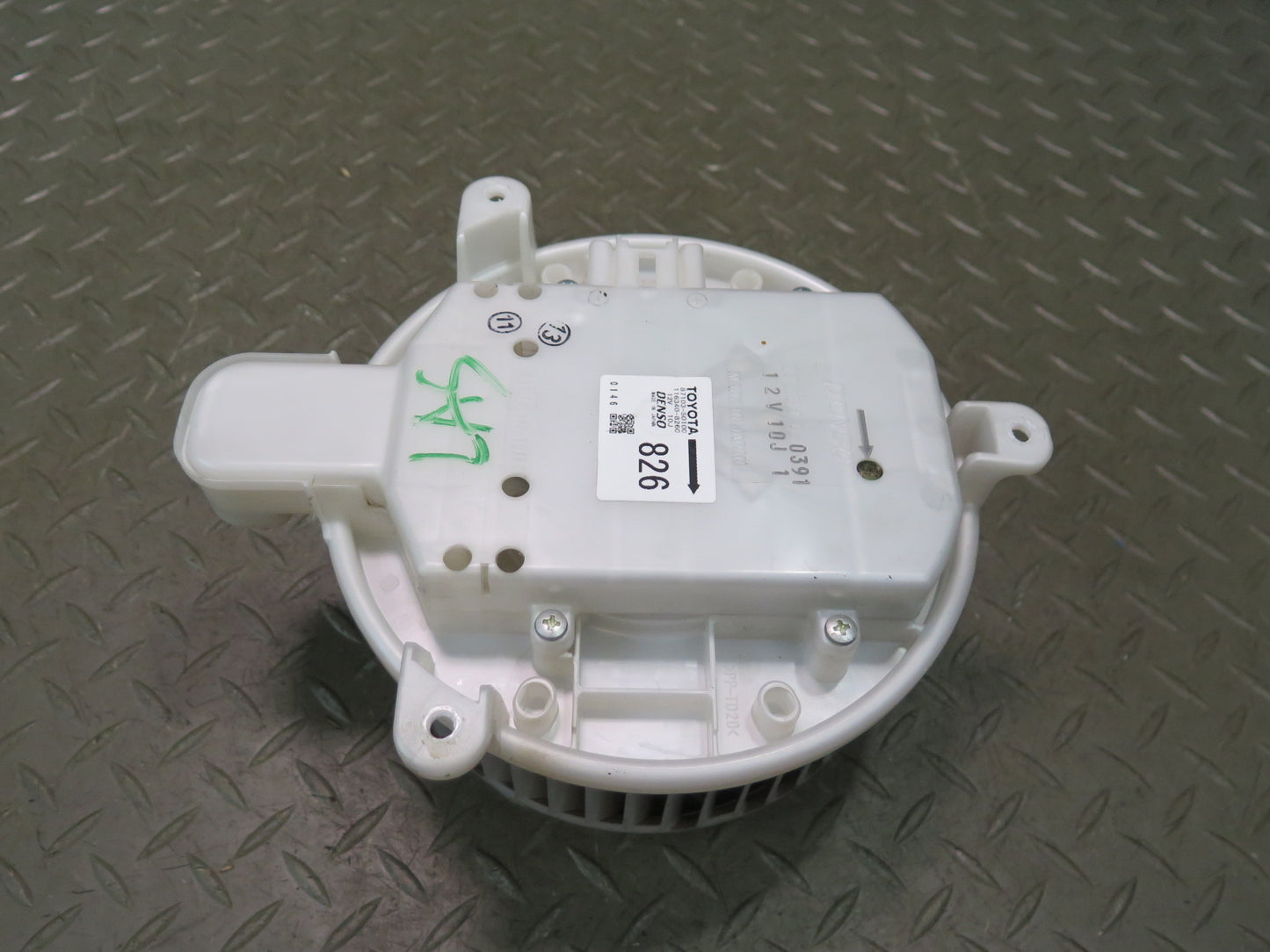 07-11 Lexus UVF46L LS600h LS460 A/C Heater Blower  Motor Fan 87103-50100 OEM