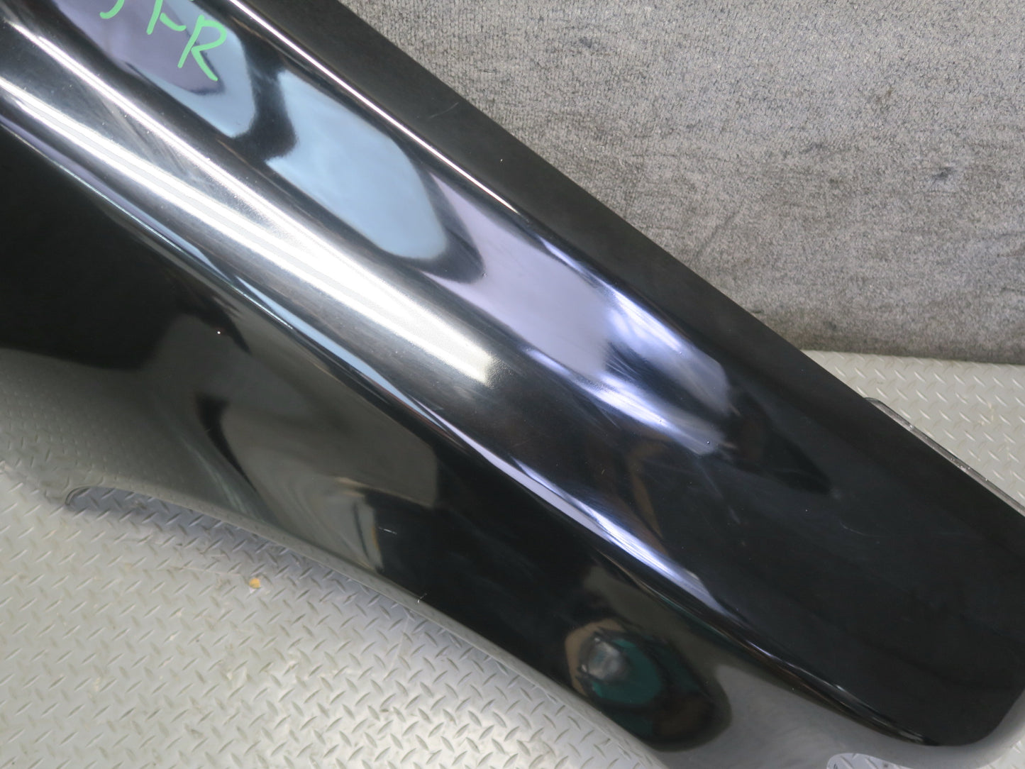 07-12 Lexus UVF46L LS600h LS460 Front Right Fender Shell Panel Obsidian OEM