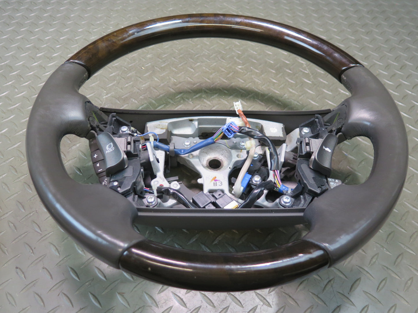 07-09 Lexus UVF46L LS600h LS460 Heated Leather Wood Steering w Controls OEM