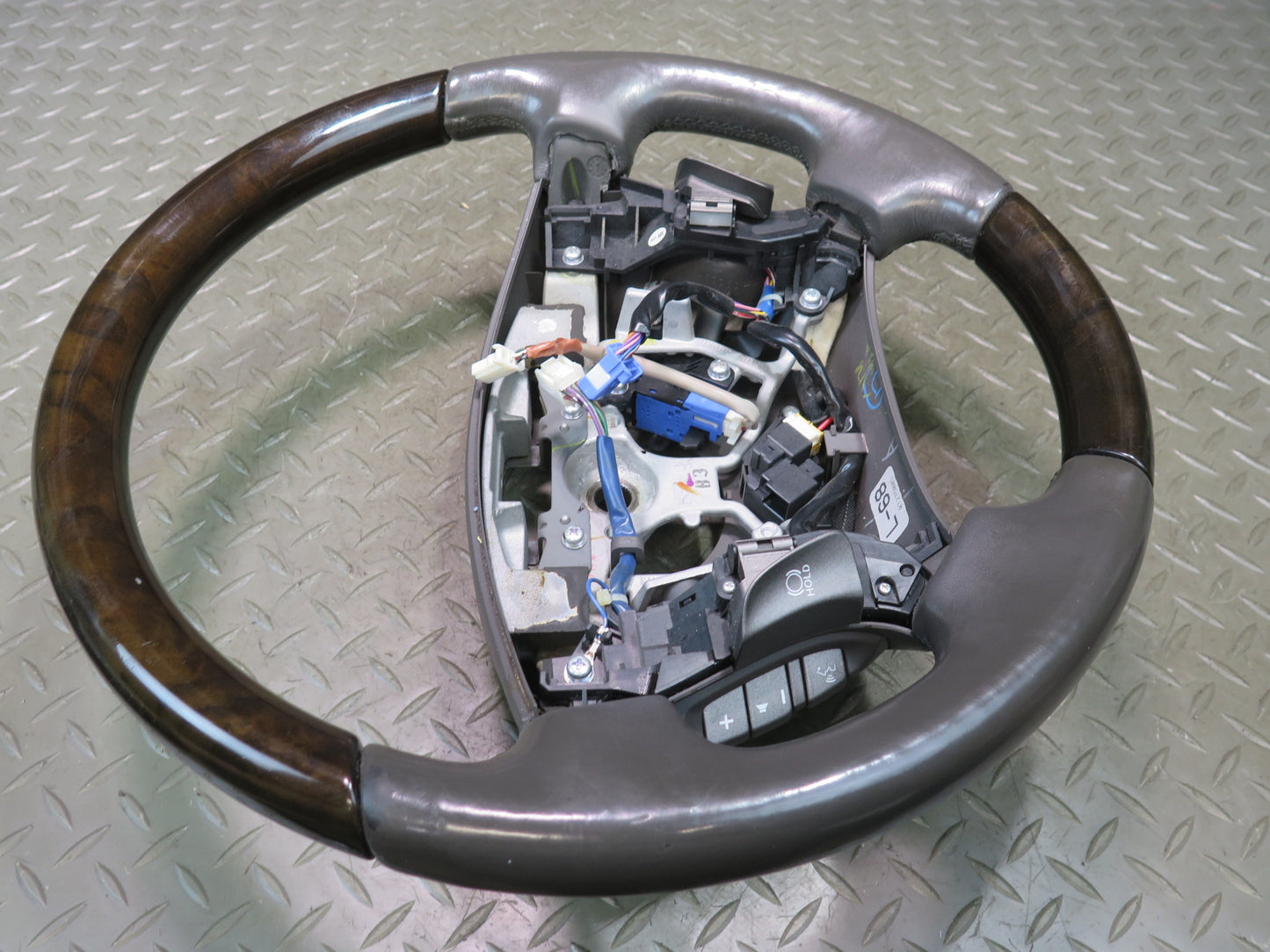07-09 Lexus UVF46L LS600h LS460 Heated Leather Wood Steering w Controls OEM