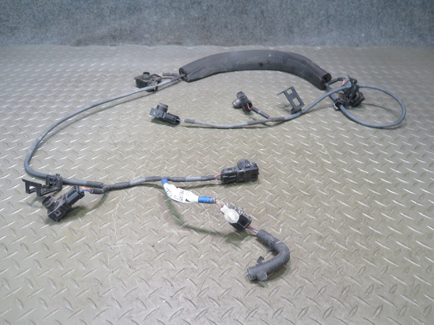 07-09 Lexus UVF46L LS600h LS460 Front Bumper PDC Parking Sensor Wiring Set OEM