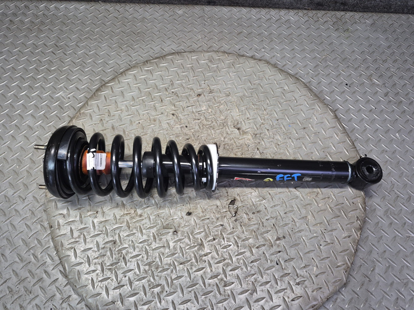 02-05 Ford Thunderbird Set of 2 Front Left & Right Strut Shock Absorber OEM