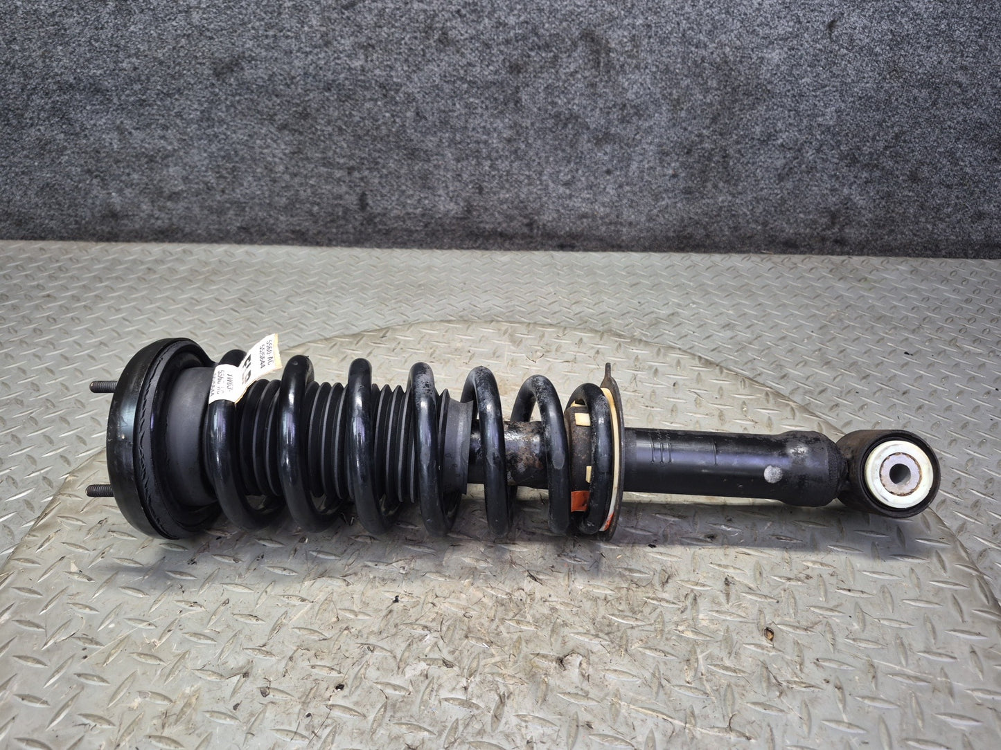 02-04 Ford Thunderbird Set of 2 Rear Left & Right Strut Shock Absorber OEM