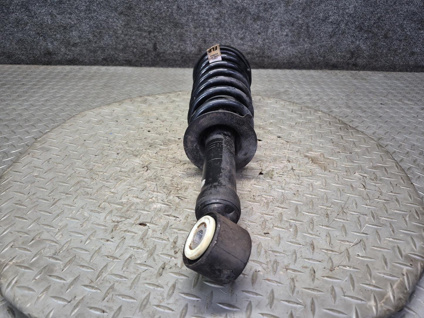 02-04 Ford Thunderbird Set of 2 Rear Left & Right Strut Shock Absorber OEM