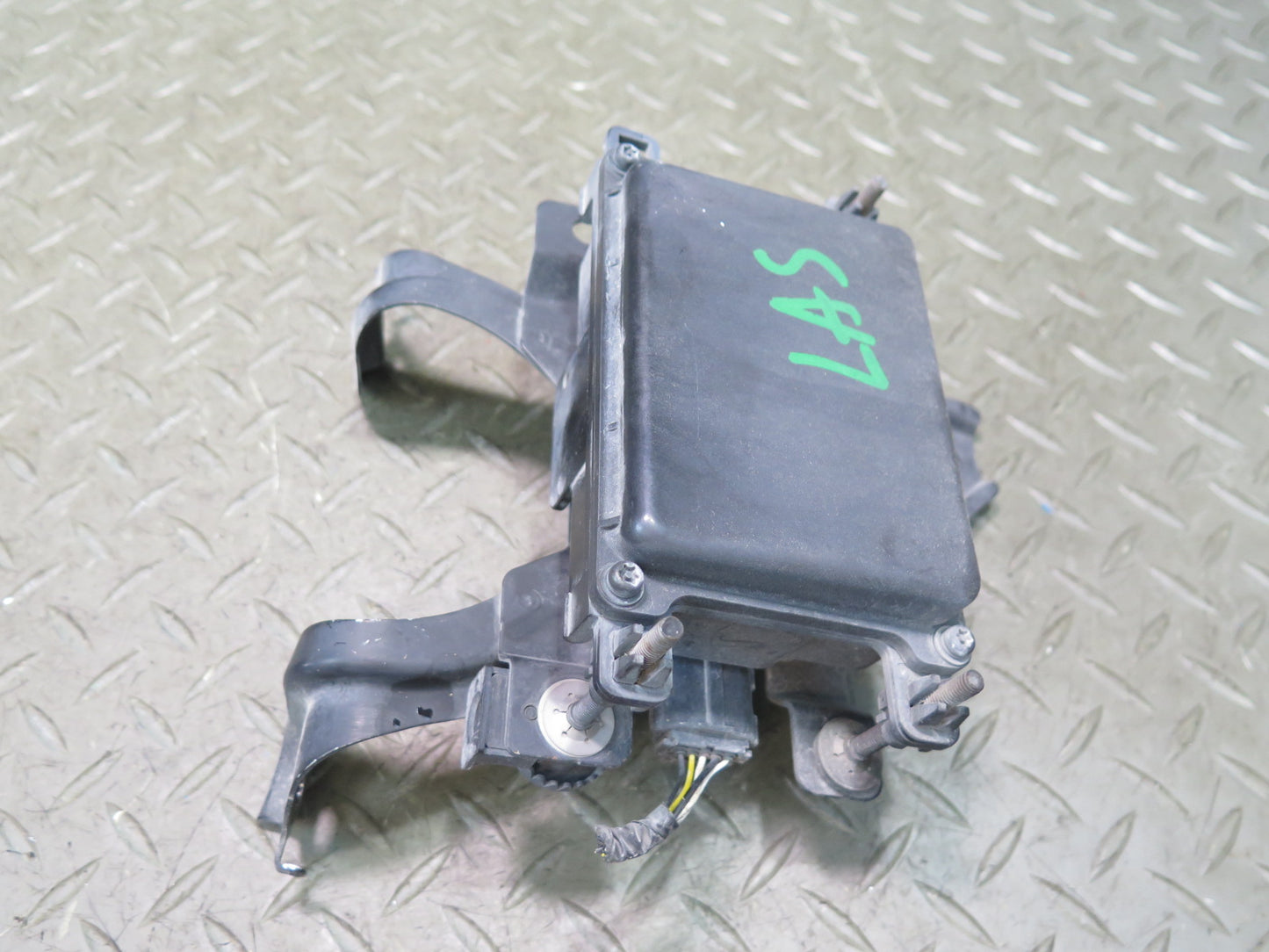 07-09 Lexus UVF46L LS600h LS460 Cruise Wave Distance Sensor Control Module OEM