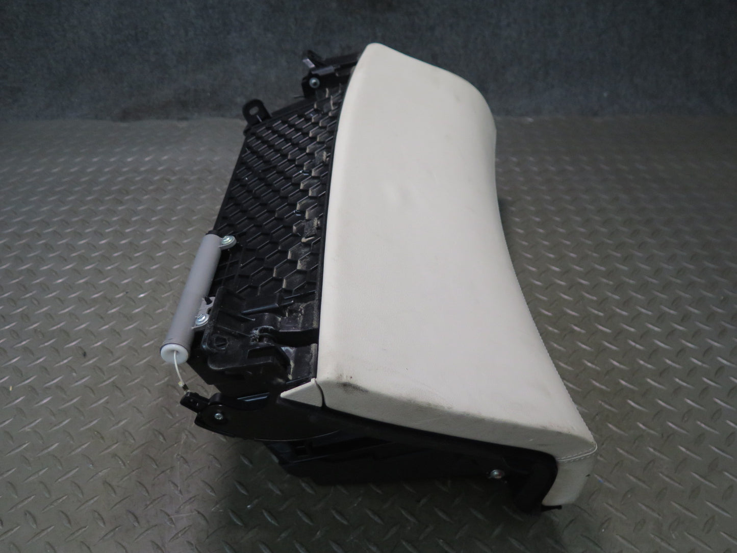 07-09 Lexus UVF46L LS600h LS460 Dash Right Glove Box Compartment Storage OEM