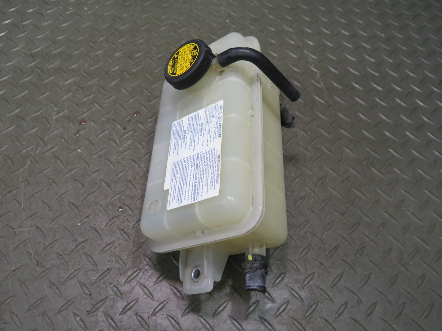 07-09 Lexus UVF46L LS600h LS460 Engine Expansion Overflow  Reservoir Tank OEM