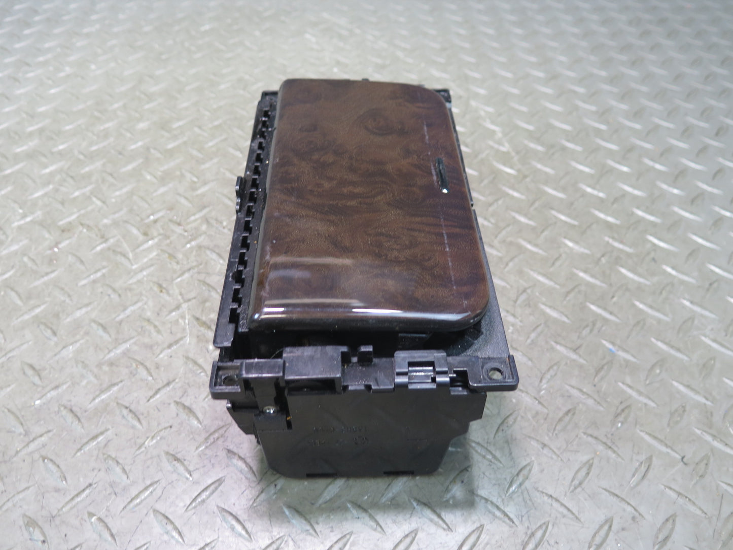 07-12 Lexus UVF46L LS600h LS460 Center Console CUP Holder 1A8H3-016G OEM