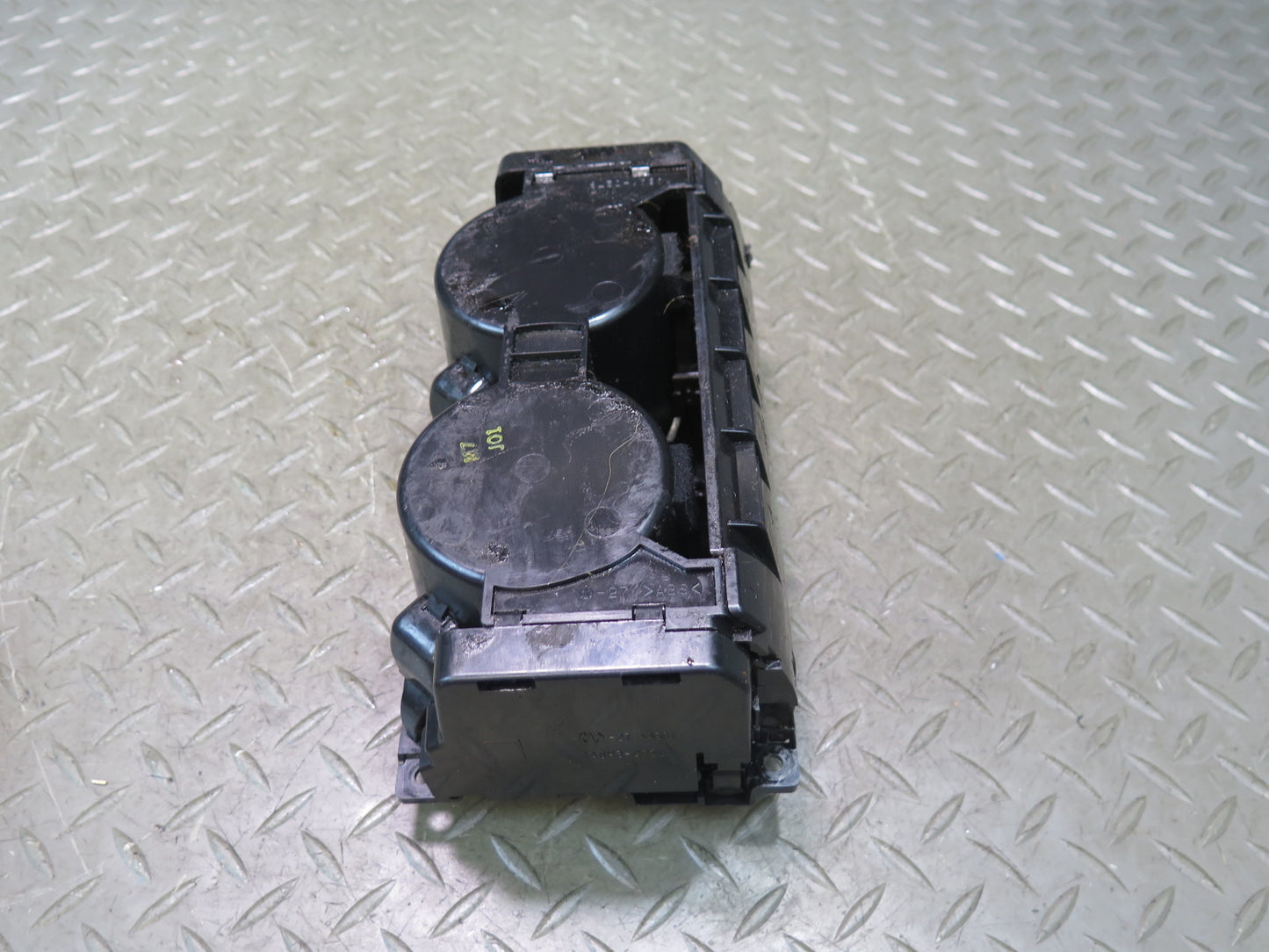 07-12 Lexus UVF46L LS600h LS460 Center Console CUP Holder 1A8H3-016G OEM