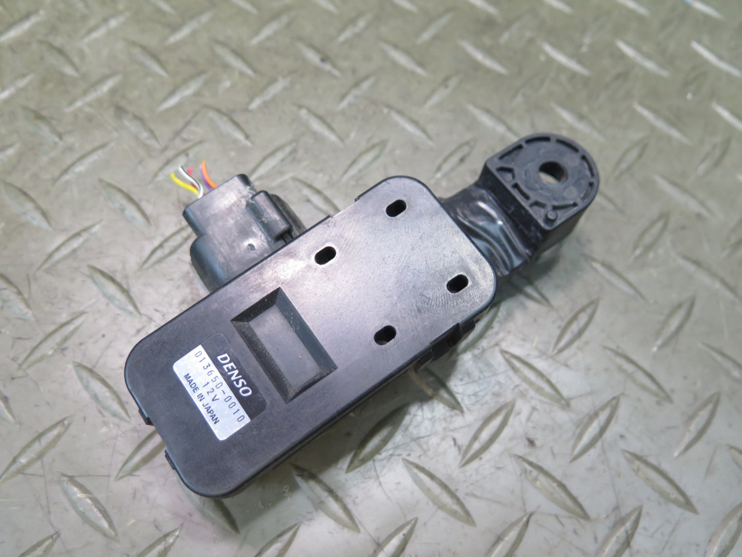 07-12 Lexus UVF46L LS600h LS460 Smog Emission Control Module Sensor OEM