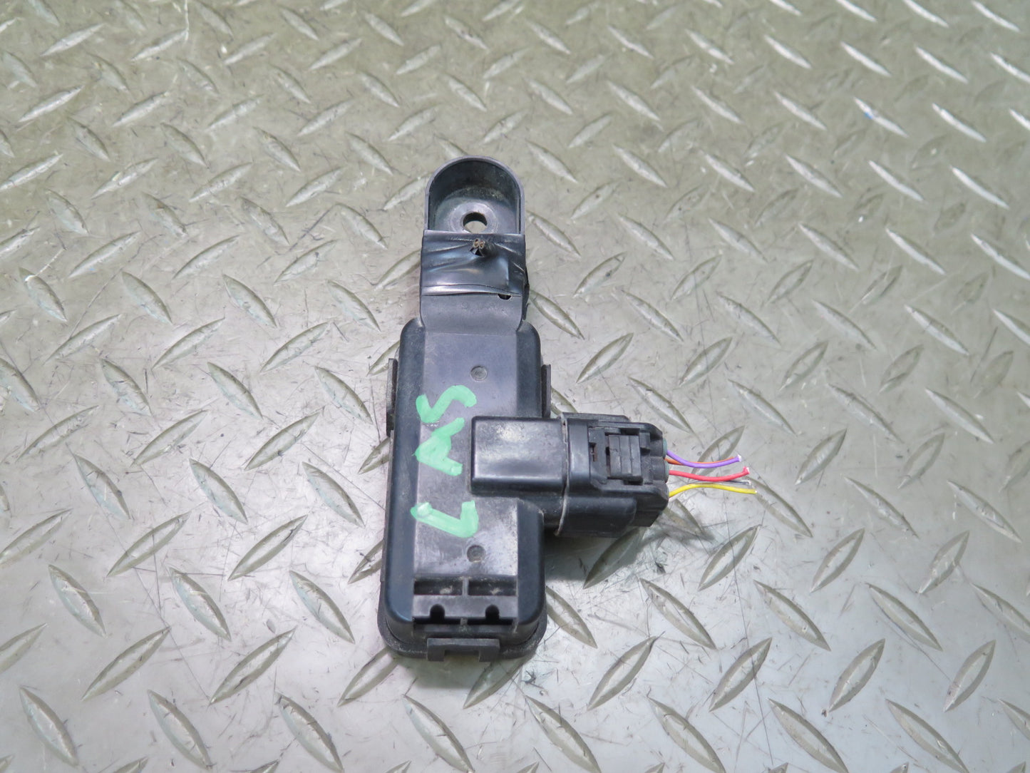 07-12 Lexus UVF46L LS600h LS460 Smog Emission Control Module Sensor OEM