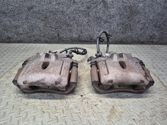 02-05 Ford Thunderbird Set of 2 Front Left & Right Brake Caliper OEM