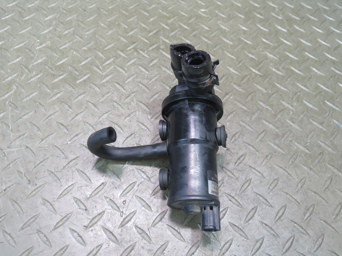 08-12 Lexus UVF46 LS600h Heater Auxiliary Electric Coolant Water Pump OEM