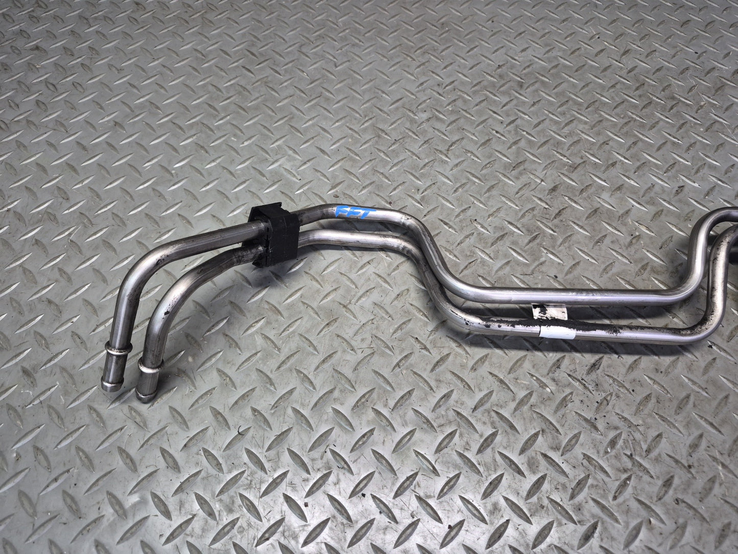 03-05 Ford Thunderbird A/T Automatic Transmission Hose Pipe Line OEM