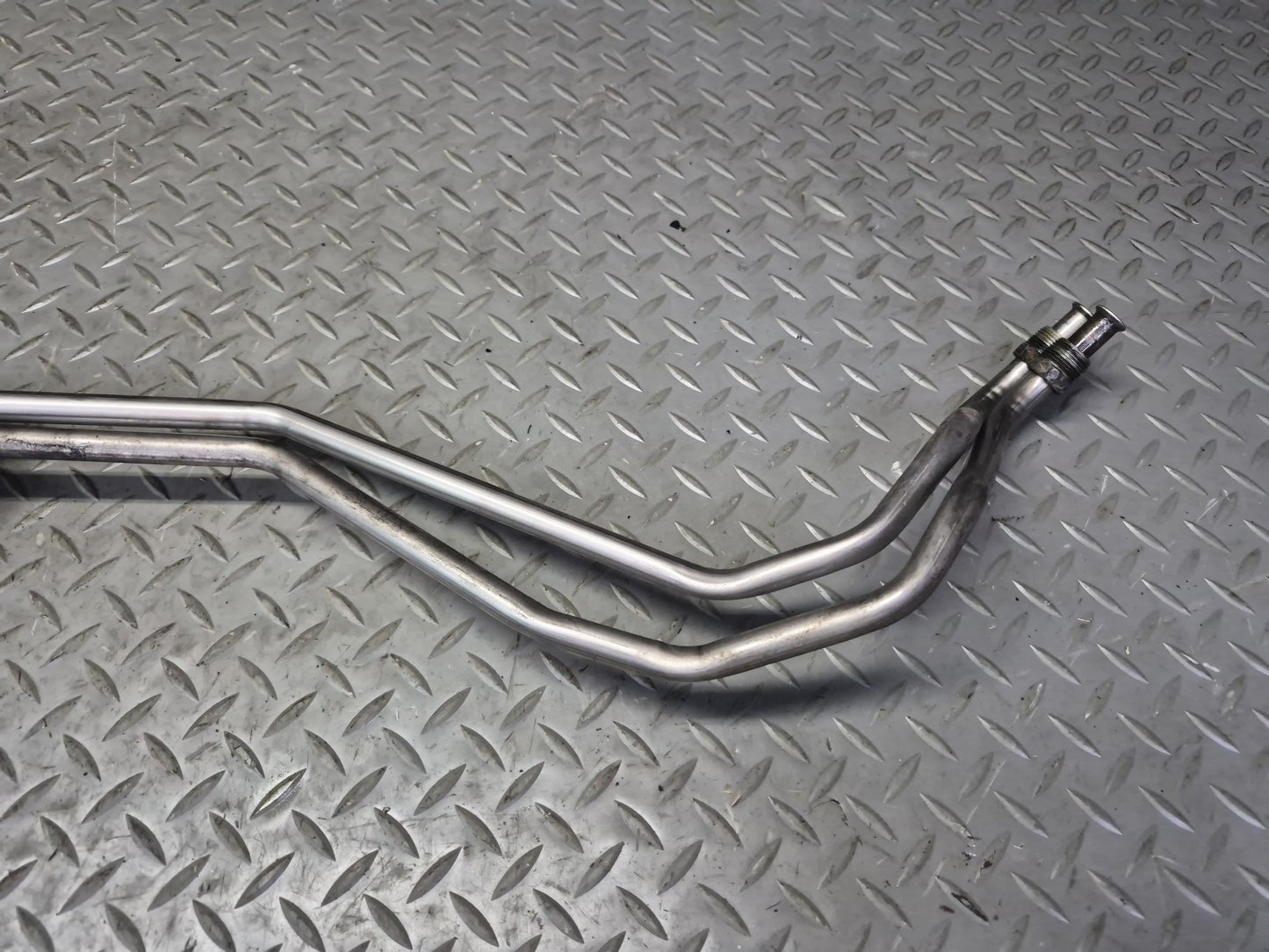 03-05 Ford Thunderbird A/T Automatic Transmission Hose Pipe Line OEM