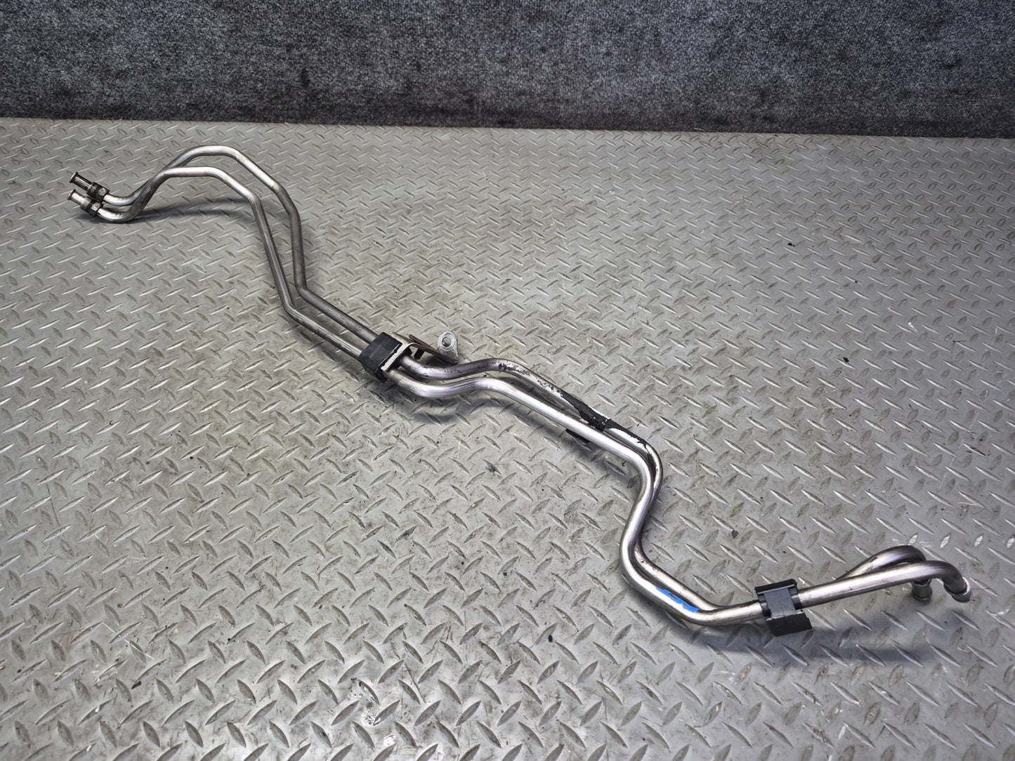 03-05 Ford Thunderbird A/T Automatic Transmission Hose Pipe Line OEM