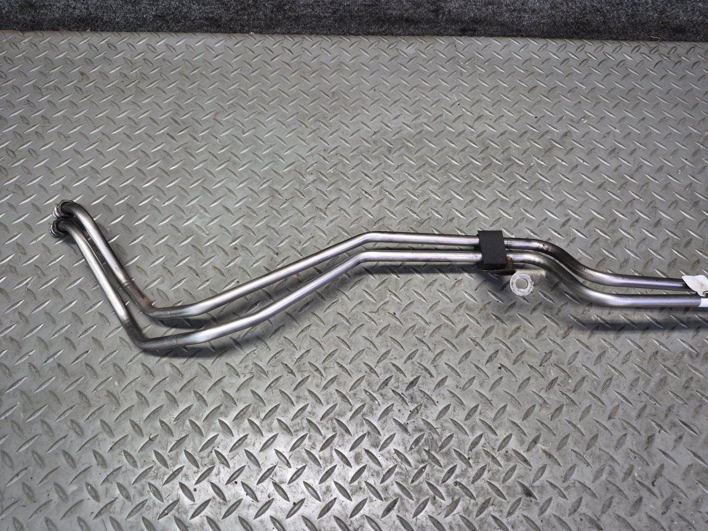 03-05 Ford Thunderbird A/T Automatic Transmission Hose Pipe Line OEM