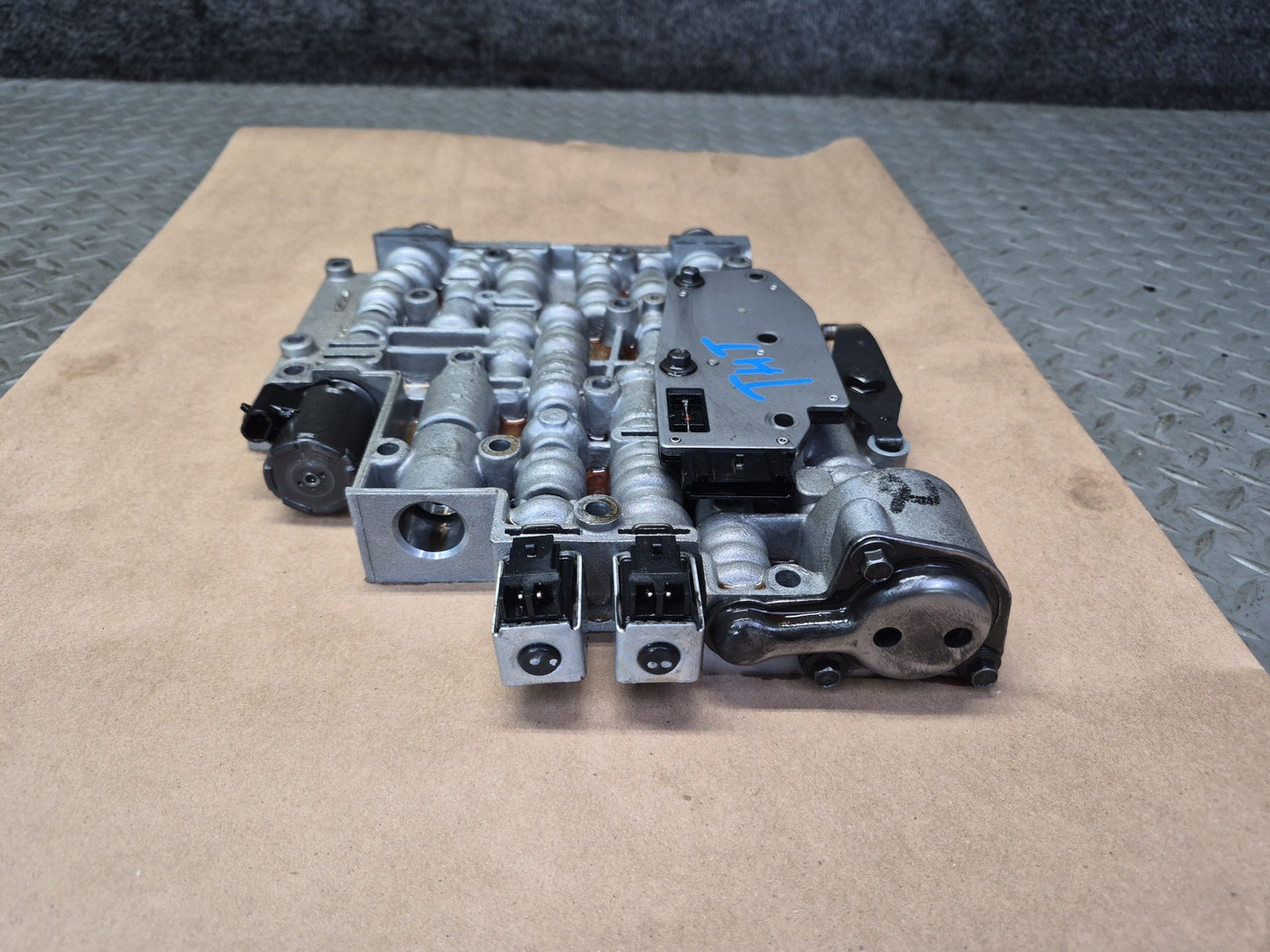 2003-2007 Hummer H2 4L65E Automatic Transmission Valve Body Mechatronic