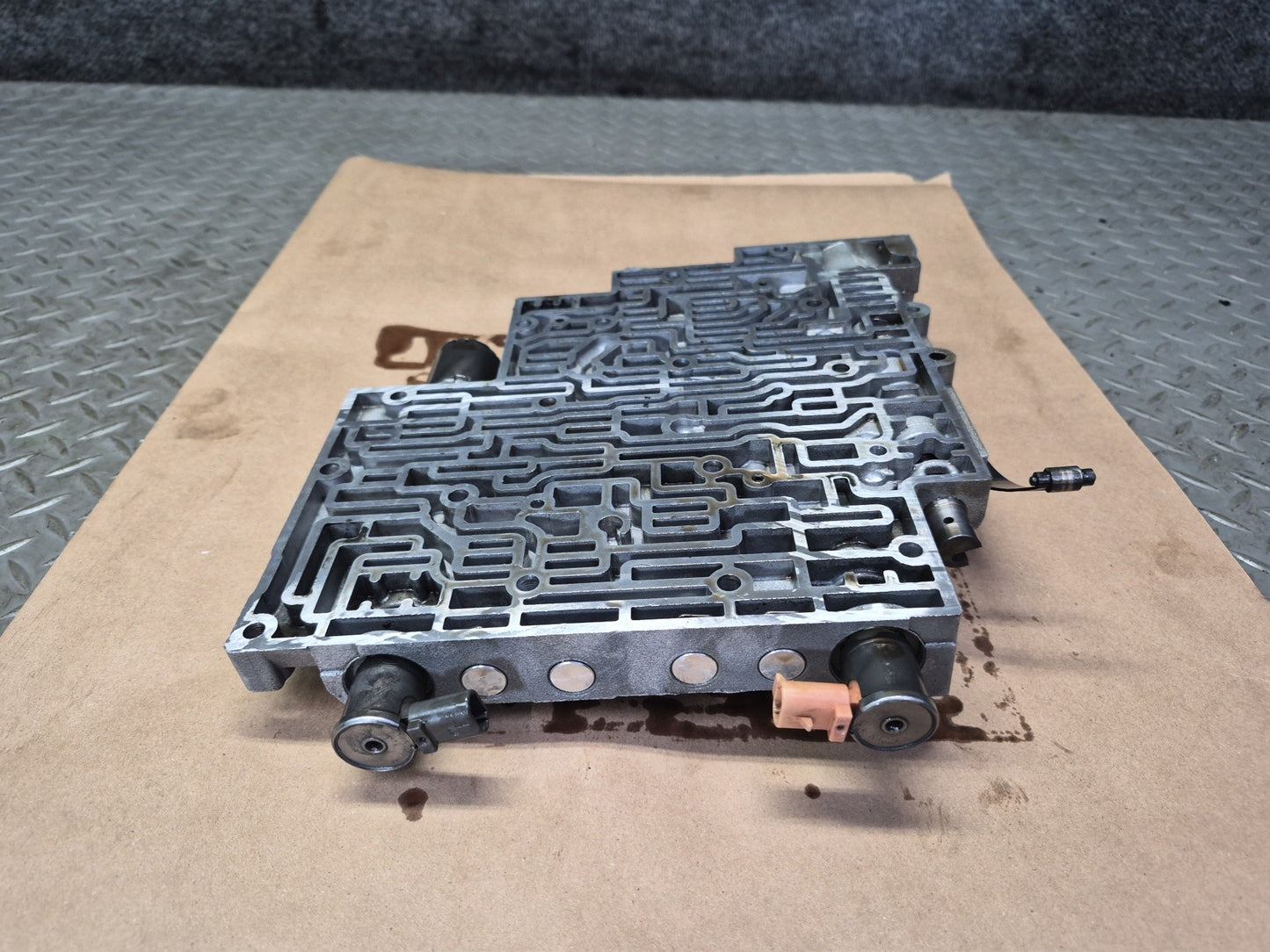 2003-2007 Hummer H2 4L65E Automatic Transmission Valve Body Mechatronic