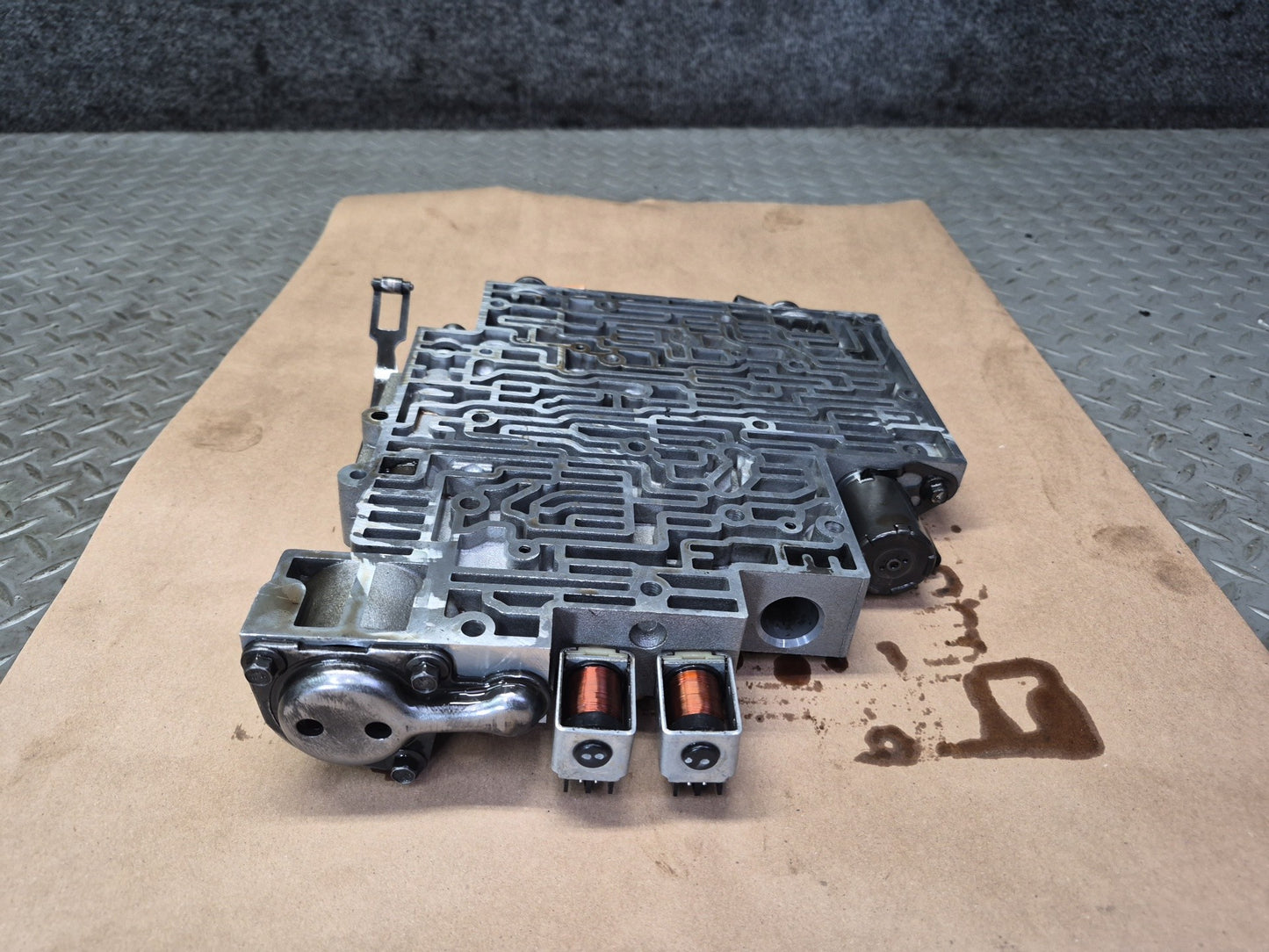 2003-2007 Hummer H2 4L65E Automatic Transmission Valve Body Mechatronic