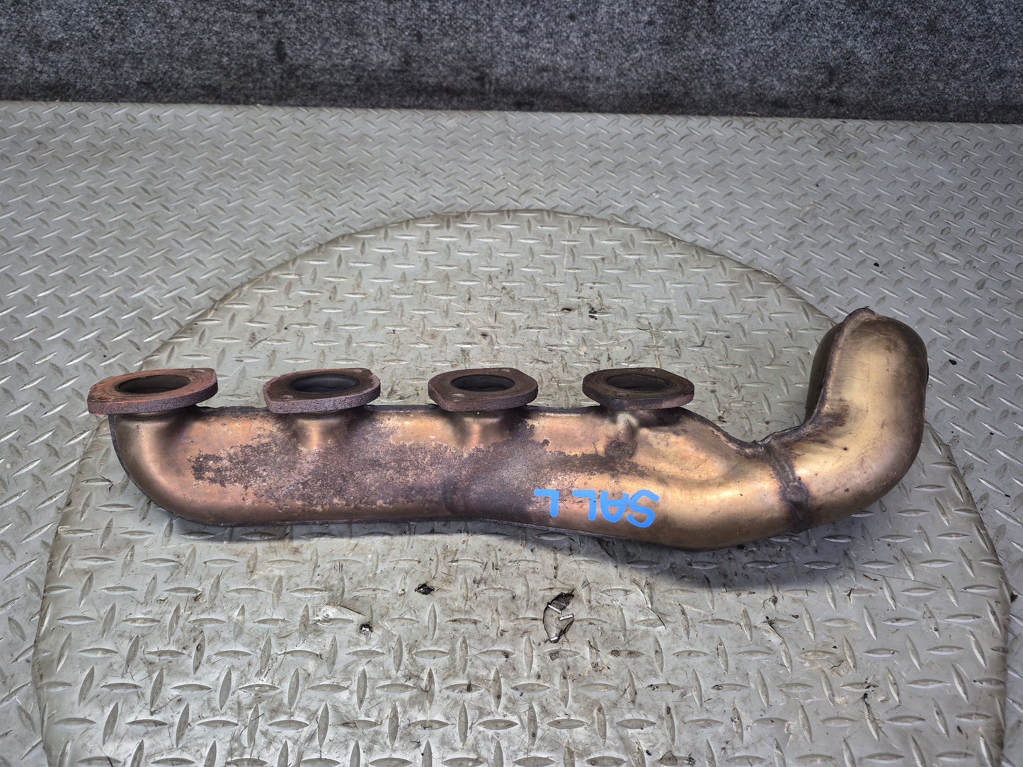 99-02 Mercedes R129 SL500 5.0L M113 Set of 2 Engine Motor Exhaust Manifold OEM